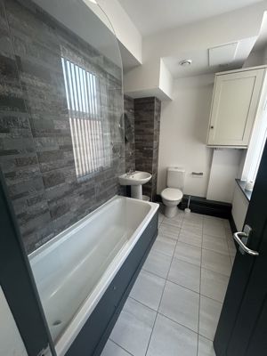 Photo 21- click for photo gallery